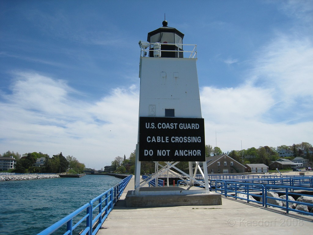 Mackinaw Island Area May 2008 1522.jpg - . . . and with a light to guide us home again, the trip ends. Following are a few movies you may enjoy, if you have the patience to let them download.